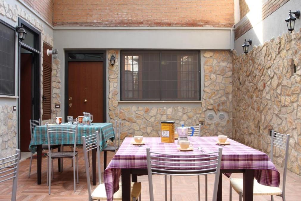 Apartmán Domus Maria Vaticano Řím Exteriér fotografie